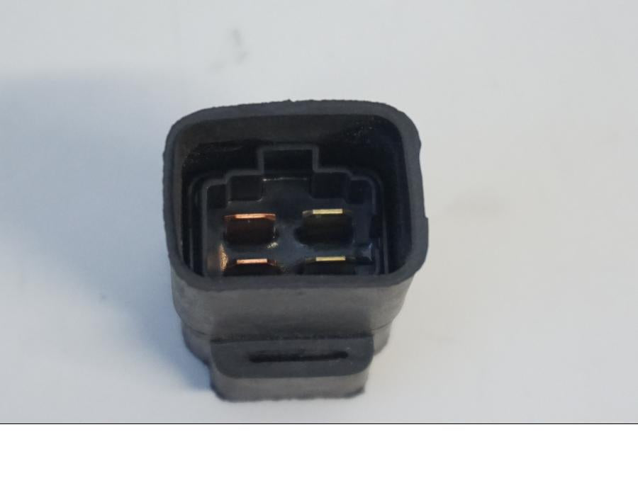 Baksidan på Relä från en Kawasaki Versys 1000 -2015 motorcykel.