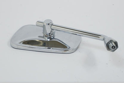 Vänster sida på Backspegel från en Kawasaki VN 1500 -2002 motorcykel.