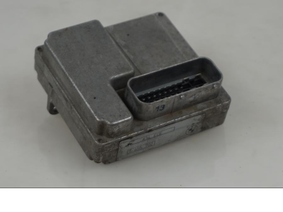 Framsidan på CDI / ECU från en BMW F 650 CS -2003 motorcykel.