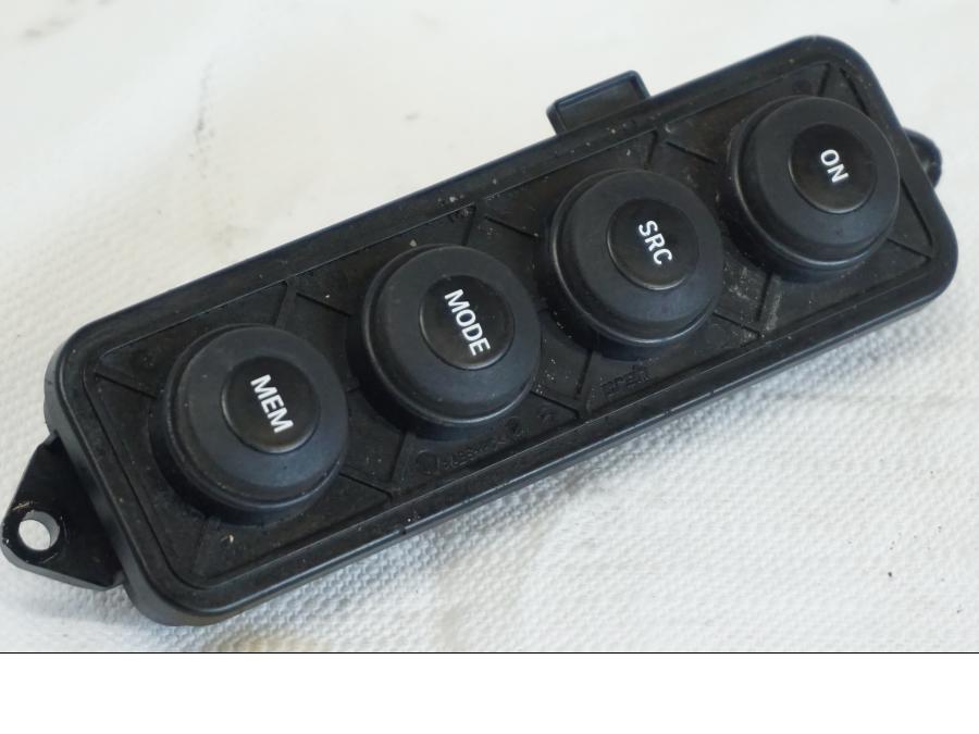Höger sida på Audio kontroll från en BMW K 1600 -2015 motorcykel.
