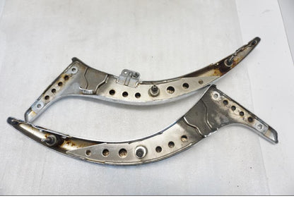 Baksidan på Bakskärmstag från en Suzuki VL 800 -2004 motorcykel.