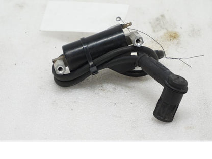 Framsidan på Tändspole från en Ducati Monster 900 -1998 motorcykel.