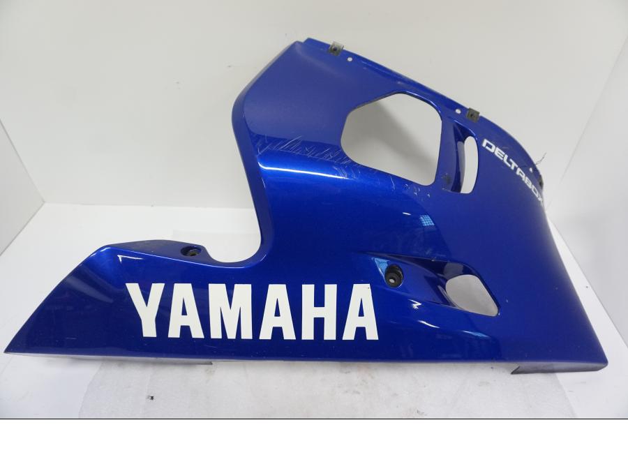 Framsidan på Magkåpa från en Yamaha YZF R6 -1999 motorcykel.