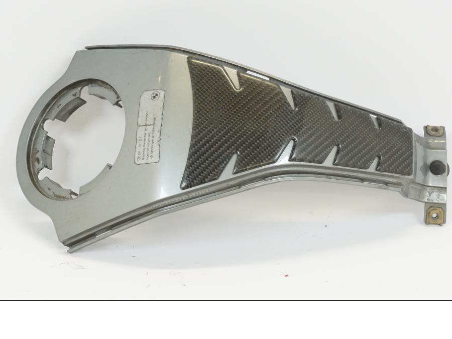 Höger sida på Bensintankskåpa från en BMW K 1200 S -2006 motorcykel.