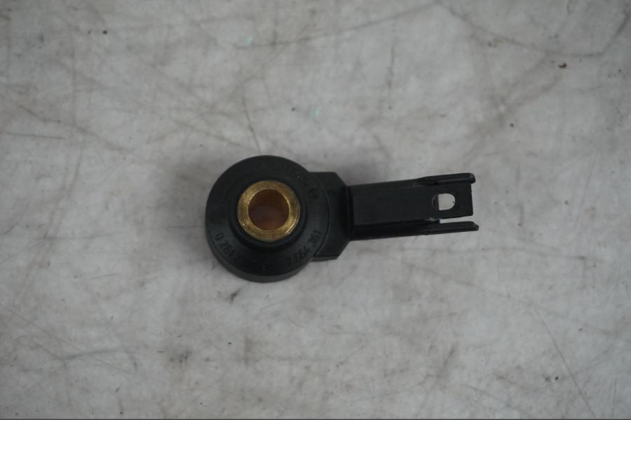 Framsidan på Knacksensor från en BMW S 1000 XR -2019 motorcykel.