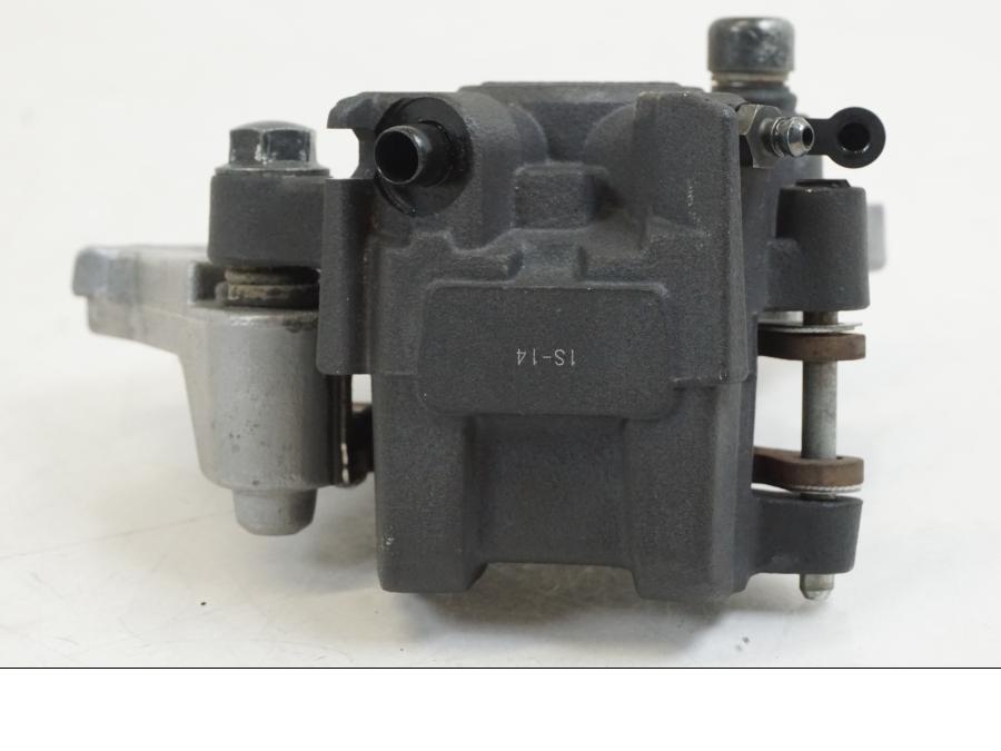 Vänster sida på Bromsok från en Yamaha YZF R7 -2022 motorcykel.