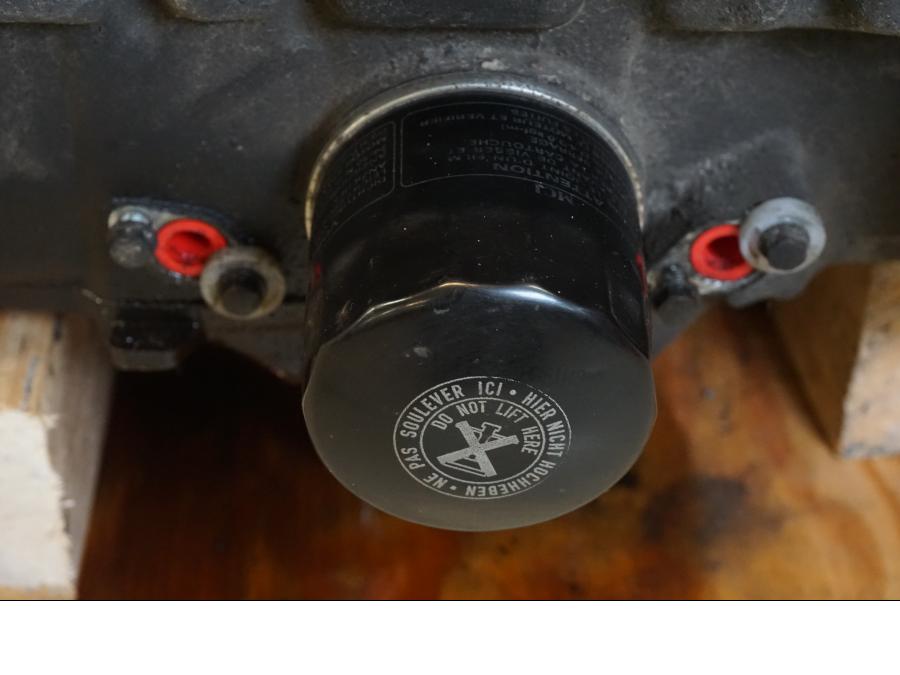 Extrabild2 på Motor från en Honda CBR 1000 F -1999 motorcykel.