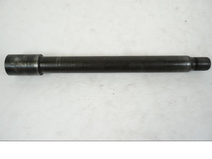 Vänster sida på Axel från en Yamaha XJR 1300 -2002 motorcykel.