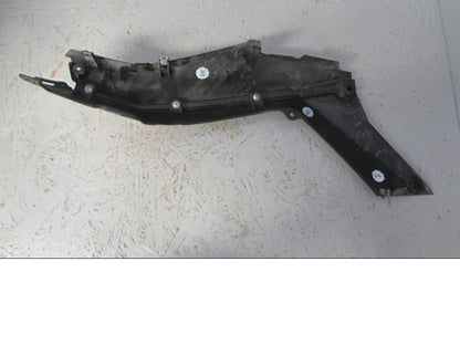 Baksidan på Bakvinge från en KTM 125 Duke -2014 motorcykel.