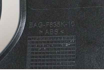 Höger sida på Kylarvinge från en Yamaha Tenere 700 -2022 motorcykel.