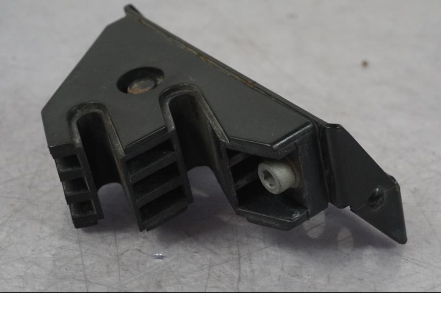 Höger sida på Sadelfäste från en BMW R 1100 GS -1998 motorcykel.