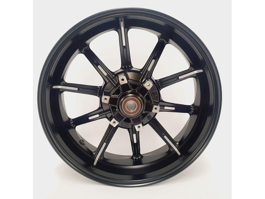 Baksidan på Fälg från en Ducati Scrambler Icon -2021 motorcykel.