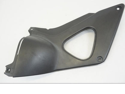 Framsidan på Sidopanel från en Honda XL 1000 V -1999 motorcykel.