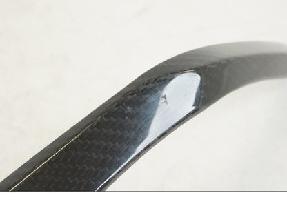 Höger sida på Tankkåpa från en Triumph Speed Triple -2021 motorcykel.