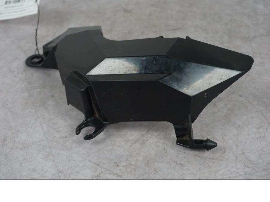 Baksidan på Vattenkylfläkt från en Yamaha MT-09 -2024 motorcykel.