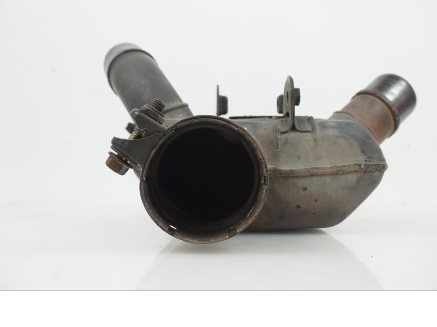 Baksidan på Mellanburk från en Suzuki GSX-R 1000 -2007 motorcykel.