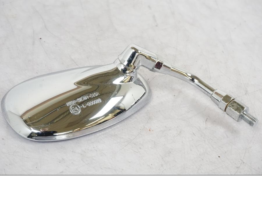 Höger sida på Backspegel från en Suzuki VL 800 -2002 motorcykel.