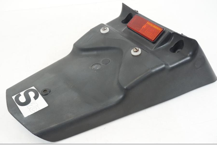 Höger sida på Skylthållare från en Honda ST 1300 -2002 motorcykel.