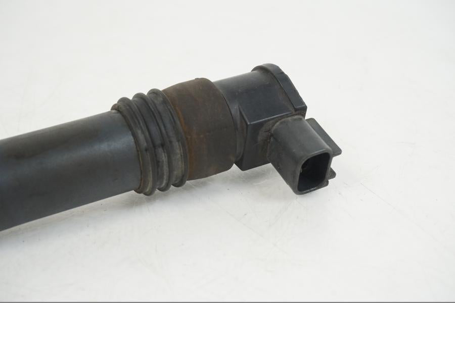 Höger sida på Tändspole från en Suzuki GSX-R 750 -2001 motorcykel.