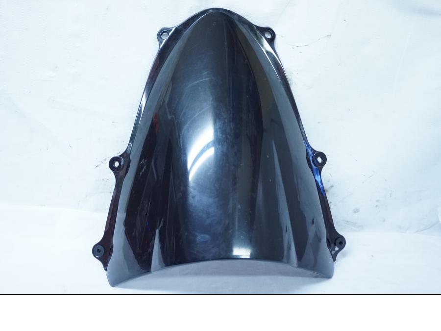 Framsidan på Vindruta från en Suzuki GSX-R 1000 -2011 motorcykel.