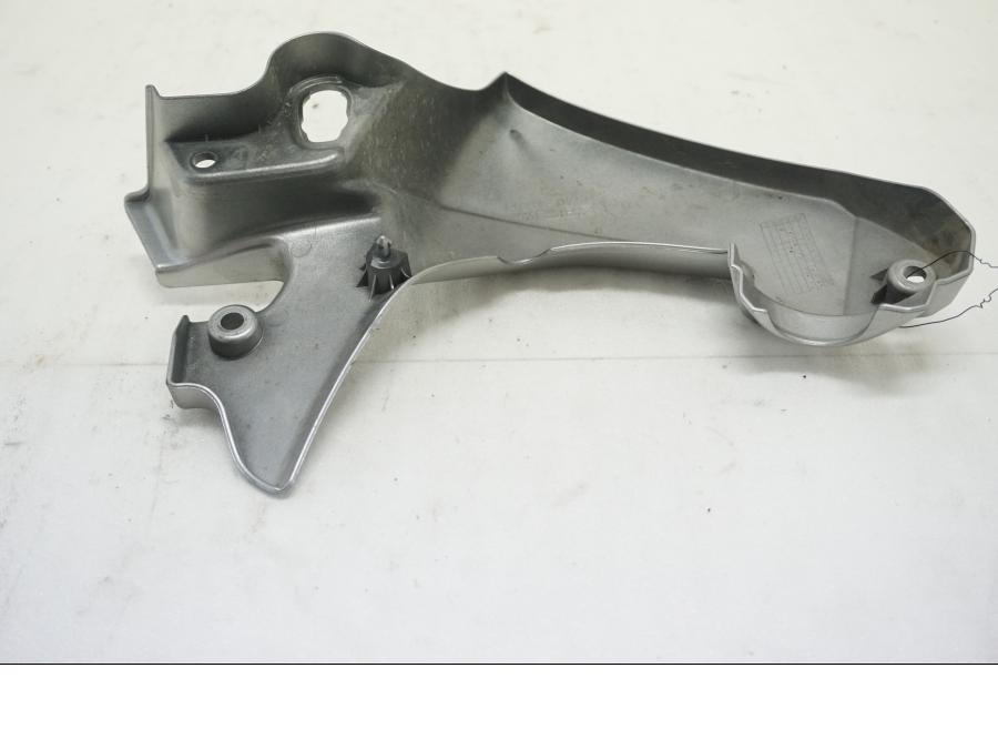 Höger sida på Vattenkyldekor från en Kawasaki Versys 650 -2008 motorcykel.