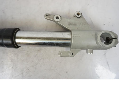 Höger sida på Gaffelben från en KTM 990 Super Duke -2006 motorcykel.