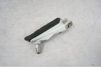 Framsidan på Fotpinne från en BMW R Ninet -2017 motorcykel.