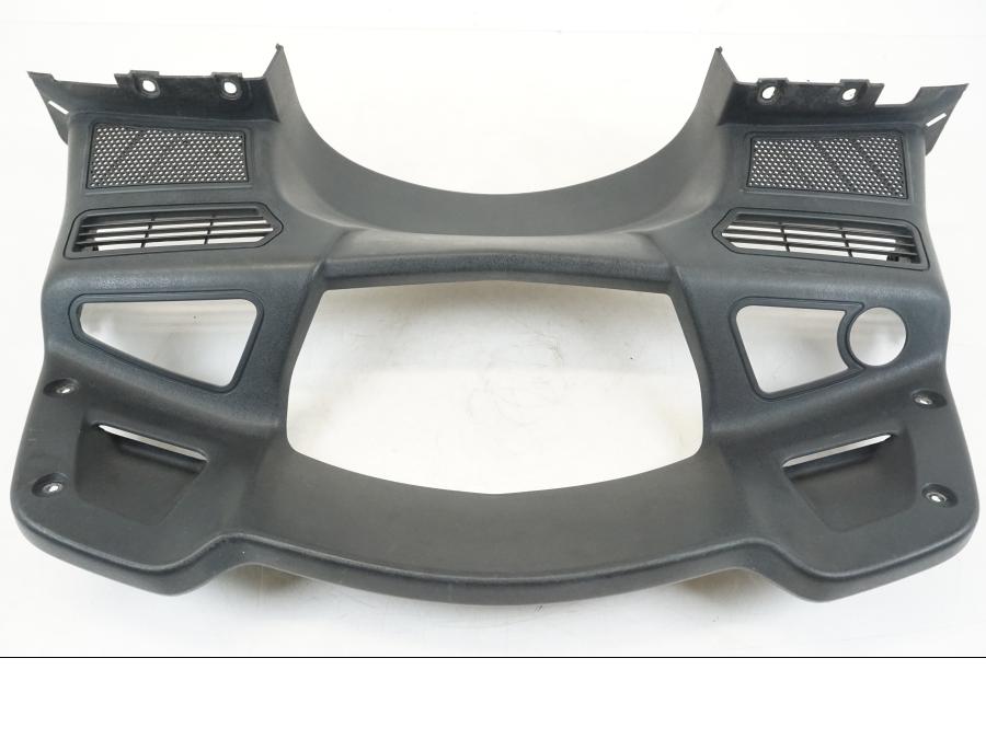 Baksidan på Instrumentkåpa från en Honda ST 1300 -2002 motorcykel.