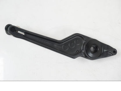 Snett uppifrån på Bromspedal från en KTM 1290 Super Duke R EVO -2023 motorcykel.