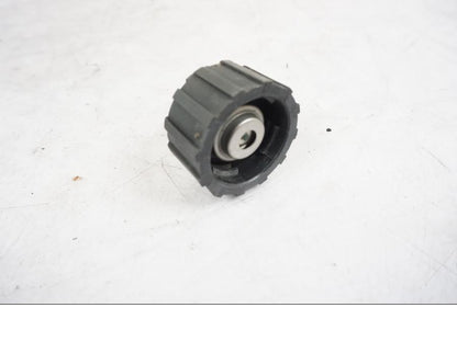 Baksidan på Vattenkyllock från en KTM 790 Duke -2018 motorcykel.