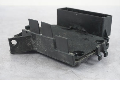 Höger sida på Batterihållare från en KTM 690 SM R -2009 motorcykel.