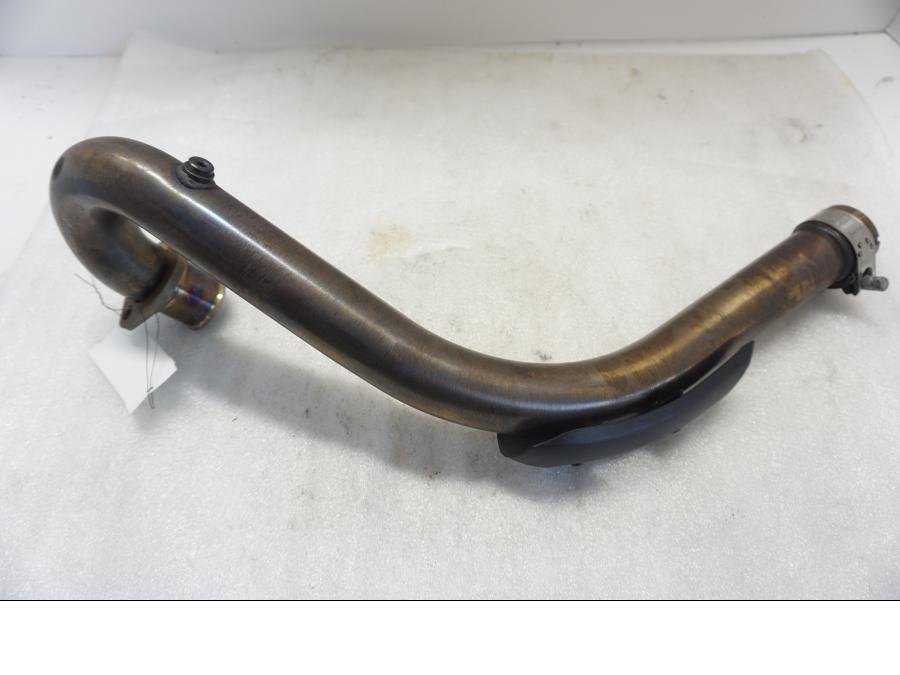 Baksidan på Grenrör från en Ducati Monster 796 -2013 motorcykel.