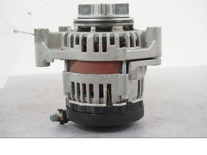 Snett uppifrån på Generator från en BMW K 1600 GTL -2015 motorcykel.