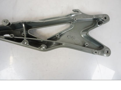 Extrabild1 på Bakram från en KTM 790 Duke -2019 motorcykel.