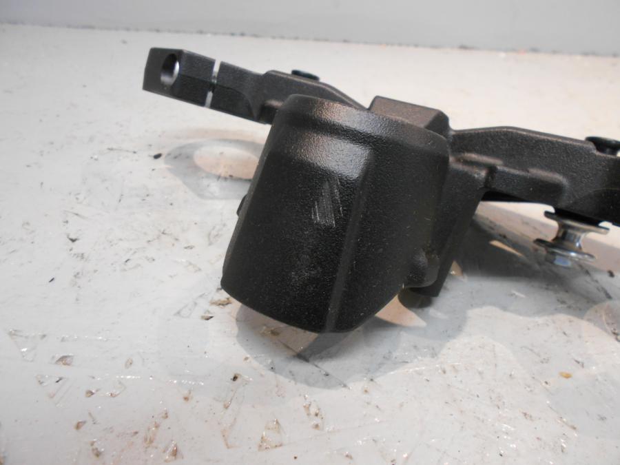 Höger sida på Gaffelkrona från en Kawasaki Ninja H2 -2018 motorcykel.