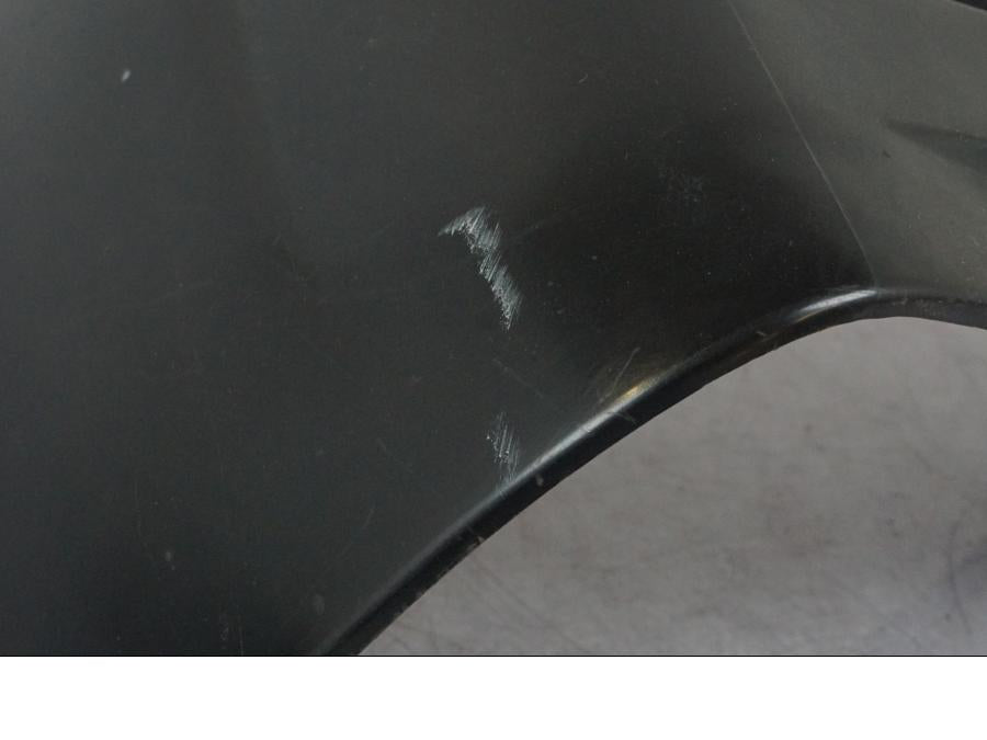 Vänster sida på Svingskärm från en BMW R 1100 GS -1998 motorcykel.