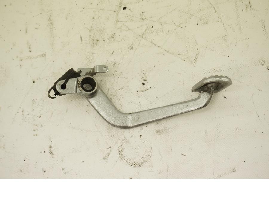 Framsidan på Bromspedal från en Honda ST 1100 -1999 motorcykel.