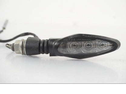 Höger sida på Blinkers LED från en KTM 390 Adventure -2021 motorcykel.