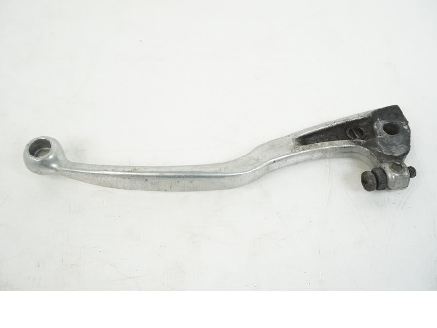 Snett nerifrån på Bromsgrepp från en Yamaha FZR 1000 -1990 motorcykel.