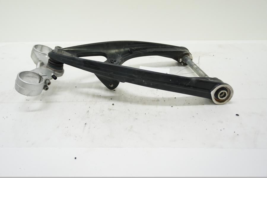 Framsidan på Sving från en BMW R 1200 GSA -2011 motorcykel.