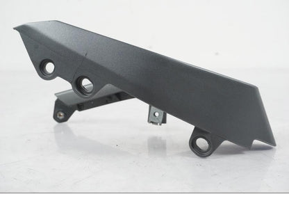 Höger sida på Bakvinge från en MV Agusta Dragster -2014 motorcykel.