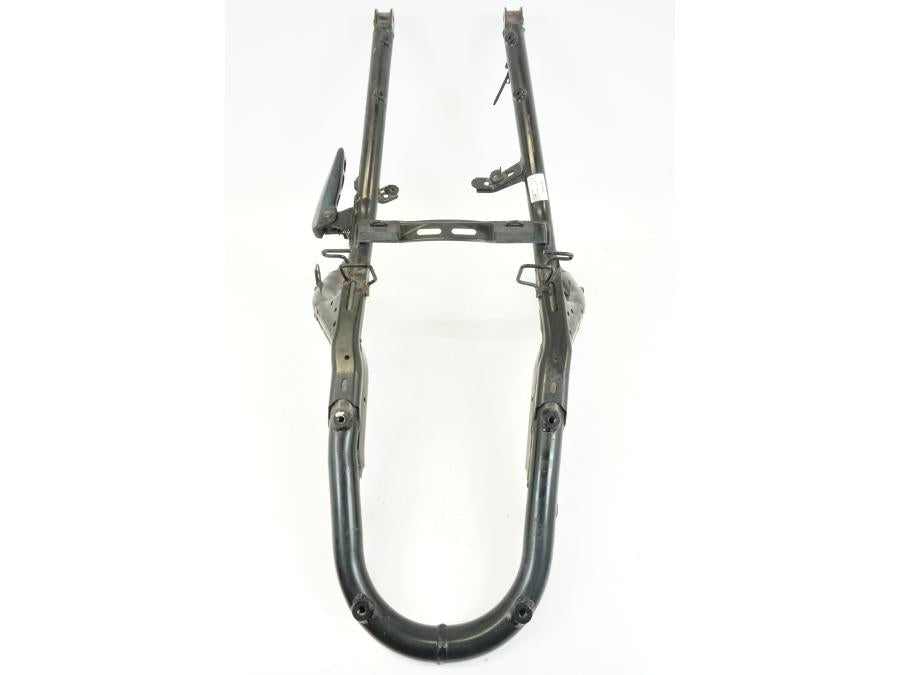 Vänster sida på Bakram från en Honda ST 1300 -2002 motorcykel.