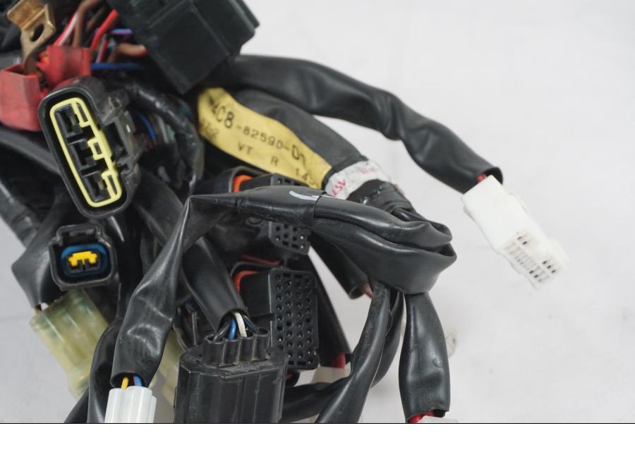 Extrabild2 på Kabelstam från en Yamaha YZF 1000 R1 -2007 motorcykel.