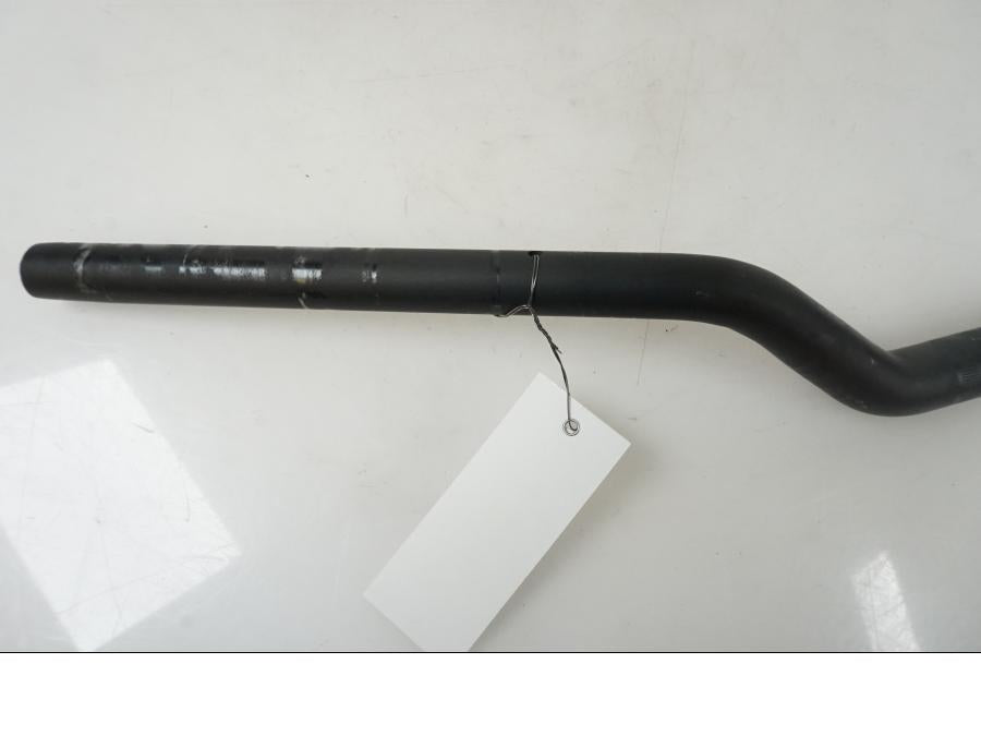 Vänster sida på Styre från en KTM 125 Duke -2023 motorcykel.