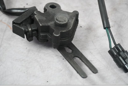 Vänster sida på Sidostödsbrytare från en Kawasaki ZX-10R -2008 motorcykel.