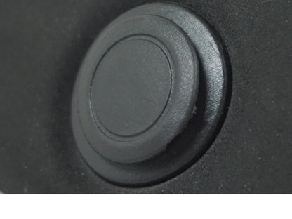 Snett uppifrån på Sadel från en Yamaha MT 125 -2017 motorcykel.