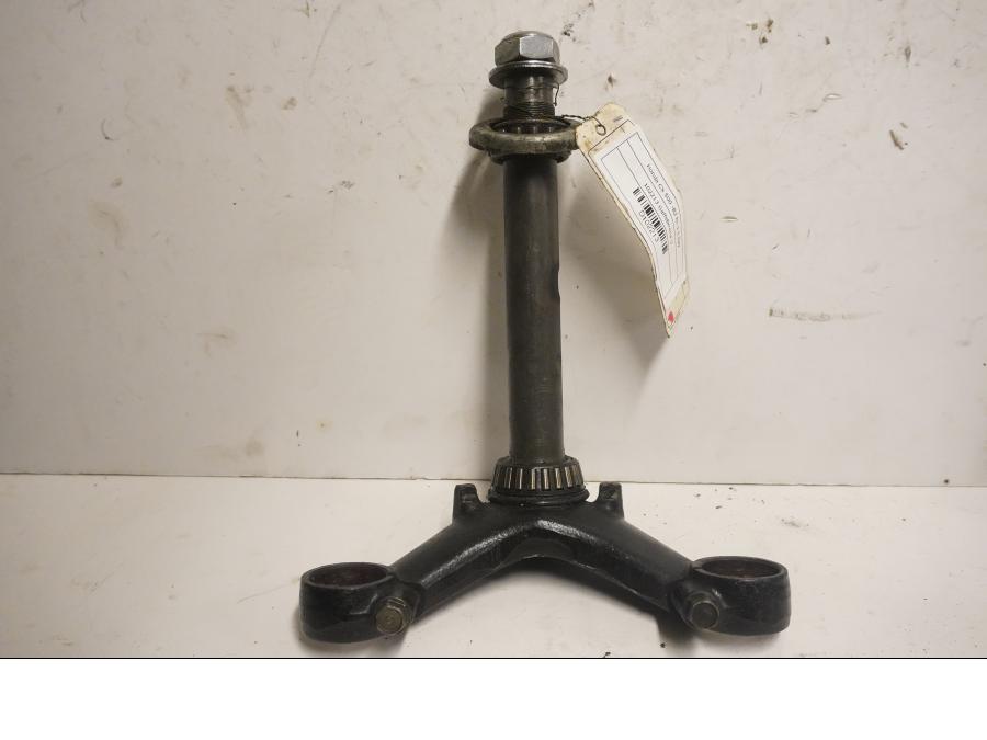 Framsidan på Gaffelkrona från en Honda CX 500 -1982 motorcykel.