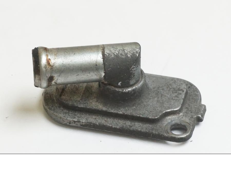 Vänster sida på Second Air från en KTM 1190 Adventure -2015 motorcykel.