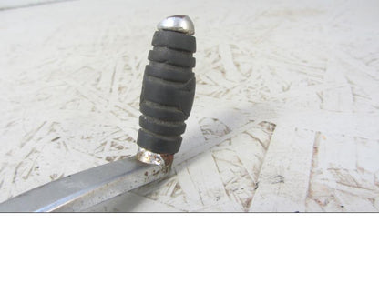 Baksidan på Växelpedal från en Suzuki GSX 400 -1984 motorcykel.