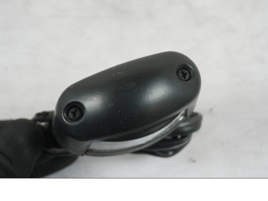 Snett uppifrån på Skyltbelysning från en Kawasaki Z 900 -2019 motorcykel.